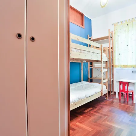 Guesthost - La Vela Azzurra - Flat By The Sea *