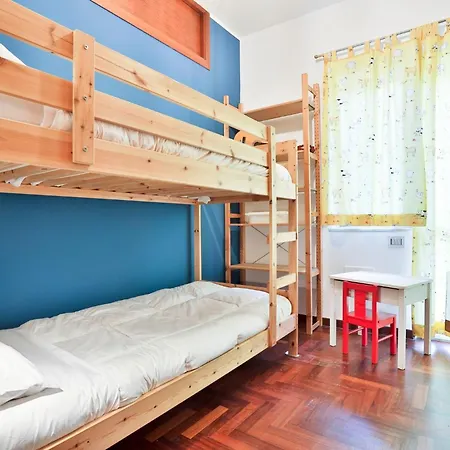 Apartment Guesthost - La Vela Azzurra - Flat By The Sea